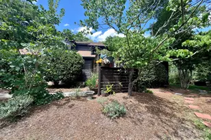 200 Foxlair Ct, Matthews, NC 28105 - Photo 3