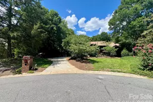 200 Foxlair Ct, Matthews, NC 28105 - Photo 1
