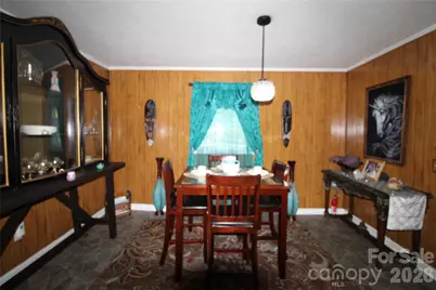 438 Folk Street NW, Lenoir, NC 28645 - Photo 15