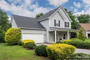 23 Scottish Cir, Asheville, NC 28803 - Photo 3