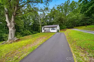 343 Shasta Ln, Lenoir, NC 28645 - Photo 3