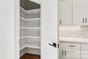 1515 N Caldwell St, Charlotte, NC 28206 - Photo 11