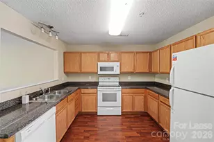 118 Steam Engine Dr, Mooresville, NC 28115 - Photo 3