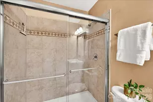 1700 Roxborough Rd, Charlotte, NC 28211 - Photo 31