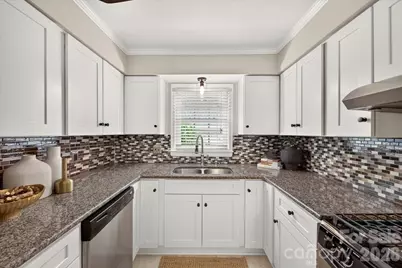 1700 Roxborough Road #A, Charlotte, NC 28211 - Photo 17