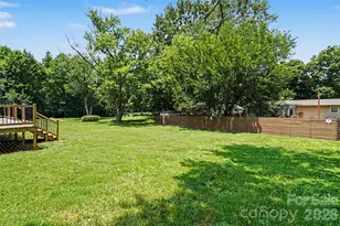 4219 Tipperary Pl, Charlotte, NC 28215 - Photo 29
