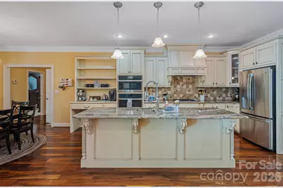 3808 Falling Creek Road NE, Hickory, NC 28601 - Photo 17