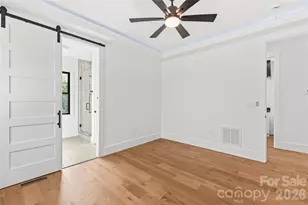 18 S Martha Kate Dr, Hendersonville, NC 28792 - Photo 15
