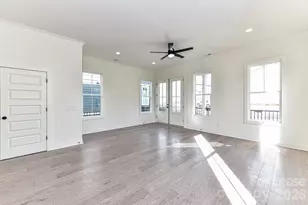 121 W F St, Kannapolis, NC 28081 - Photo 11