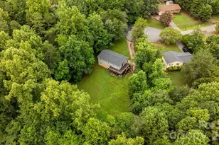 1172 Sunset Ct, Conover, NC 28613 - Photo 31
