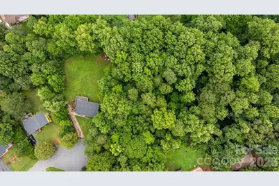 1172 Sunset Court, Conover, NC 28613 - Photo 3