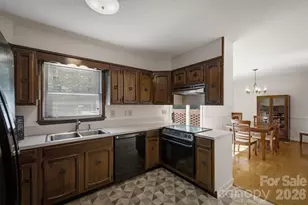 1208 35th St Pl NE, Conover, NC 28613 - Photo 15