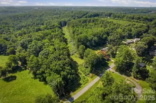 1208 35th St Pl NE, Conover, NC 28613 - Photo 33