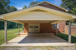 1208 35th St Pl NE, Conover, NC 28613 - Photo 5
