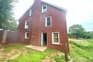 2689 Harris Henrietta Rd, Henrietta, NC 28114 - Photo 15