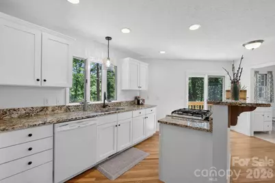 200 Newman Drive, Hendersonville, NC 28792 - Photo 11