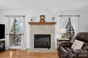 200 Newman Dr, Hendersonville, NC 28792 - Photo 31