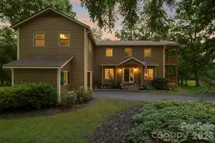 200 Newman Dr, Hendersonville, NC 28792 - Photo 41