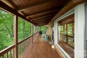 394 Hickory Dr, Waynesville, NC 28786 - Photo 11