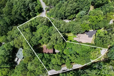394 Hickory Drive, Waynesville, NC 28786 - Photo 7
