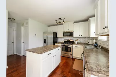 11819 Paver Lane, Midland, NC 28107 - Photo 5