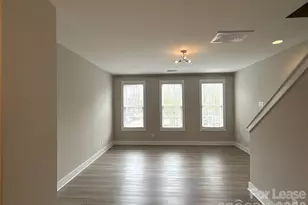 9218 Oban Passage Dr, Charlotte, NC 28273 - Photo 7