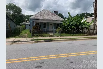 28 W Chestnut Street, Rosman, NC 28712 - Photo 5