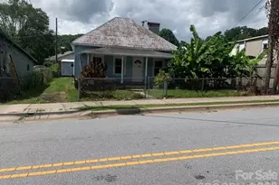 28 W Chestnut St, Rosman, NC 28712 - Photo 5
