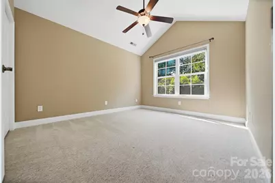 808 Wynnshire Drive #B, Hickory, NC 28601 - Photo 21