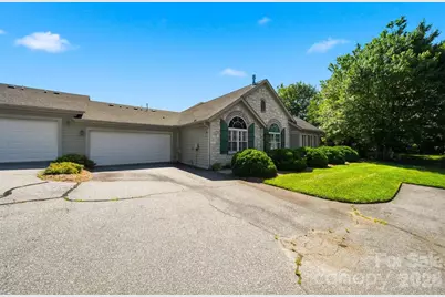 808 Wynnshire Drive #B, Hickory, NC 28601 - Photo 25