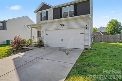 8411 Highgate Drive, Charlotte, NC 28215 - Photo 31