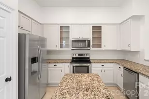 545 Glen Walk Dr, Fort Mill, SC 29708 - Photo 17