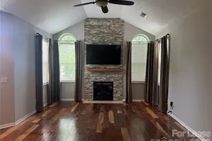 2416 Coltsview Rd, Matthews, NC 28105 - Photo 3