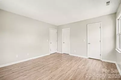 6165 Meadow Rose Lane, Charlotte, NC 28215 - Photo 17