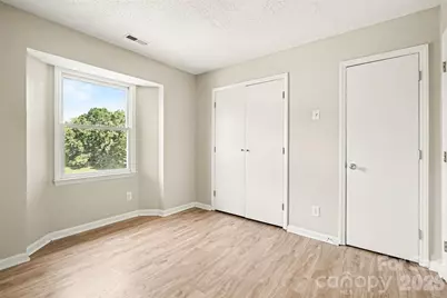 6165 Meadow Rose Lane, Charlotte, NC 28215 - Photo 23