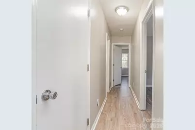 6165 Meadow Rose Lane, Charlotte, NC 28215 - Photo 15