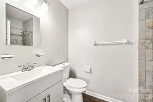 6165 Meadow Rose Ln, Charlotte, NC 28215 - Photo 17