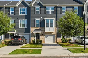 4014 Edenborn Ln, Charlotte, NC 28208 - Photo 1