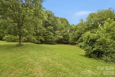 825 21st Street Drive SE, Hickory, NC 28602 - Photo 31