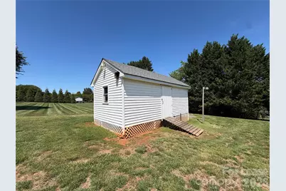 236 Meadow Oaks Drive, Statesville, NC 28625 - Photo 27