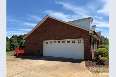 236 Meadow Oaks Drive, Statesville, NC 28625 - Photo 25