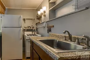 41 Panola St, Asheville, NC 28801 - Photo 29