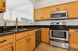 15114 Edindale Dr, Charlotte, NC 28277 - Photo 17