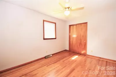 605 S Buena Vista Drive, Hendersonville, NC 28792 - Photo 21