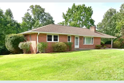 605 S Buena Vista Drive, Hendersonville, NC 28792 - Photo 1