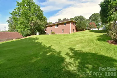 605 S Buena Vista Drive, Hendersonville, NC 28792 - Photo 31