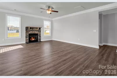 23 Silverthorne Court, Hendersonville, NC 28792 - Photo 9