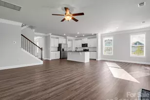 23 Silverthorne Ct, Hendersonville, NC 28792 - Photo 17