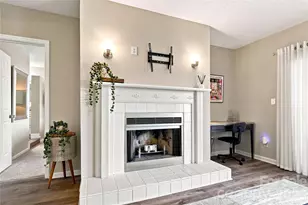 9031 J M Keynes Dr, Charlotte, NC 28262 - Photo 3