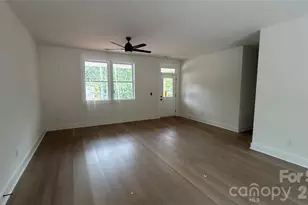 2935 Heavners Farm Ct, Lincolnton, NC 28092 - Photo 3